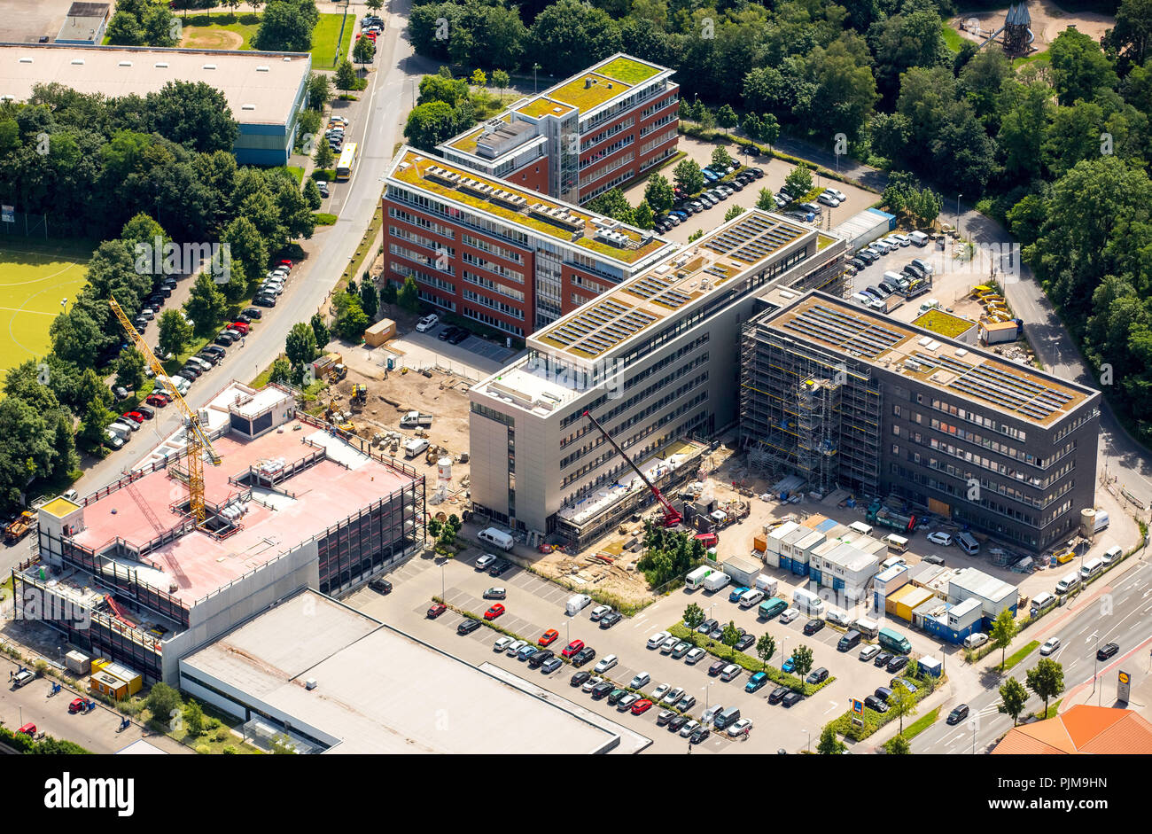 New Office Complex Of Aldi Sud At Mintarder Strasse Mulheim An Der Ruhr Ruhr Area North Rhine Westphalia Germany Stock Photo Alamy