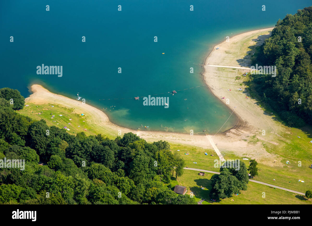 Hennestausee, Hennesee with sandy beach and dams, Meschede, Sauerland, North Rhine-Westphalia, Germany Stock Photo
