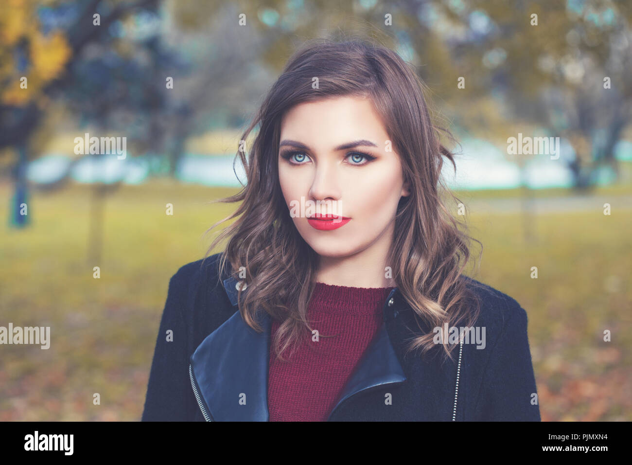 Bob haircut hi-res stock photography and images - Alamy