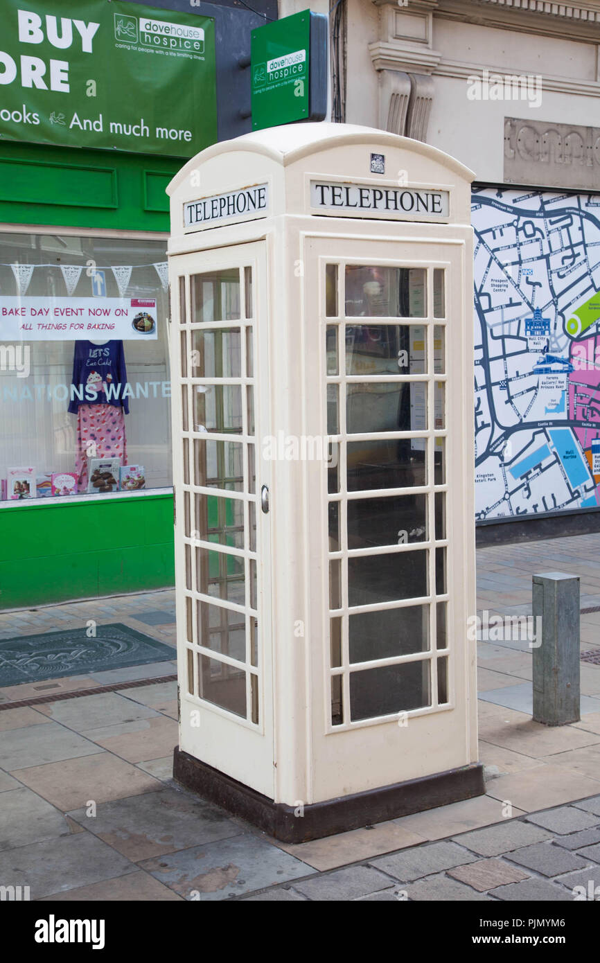 Hull telephone box hires stock photography and images Alamy