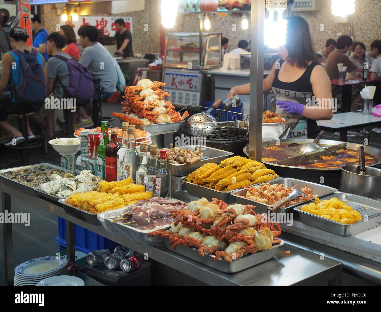 Street food in Taiwan Stock Photo - Alamy
