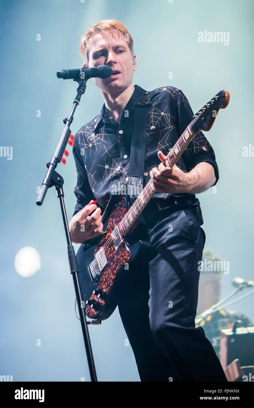 Scottish rock band franz ferdinand hi-res stock photography and images ...
