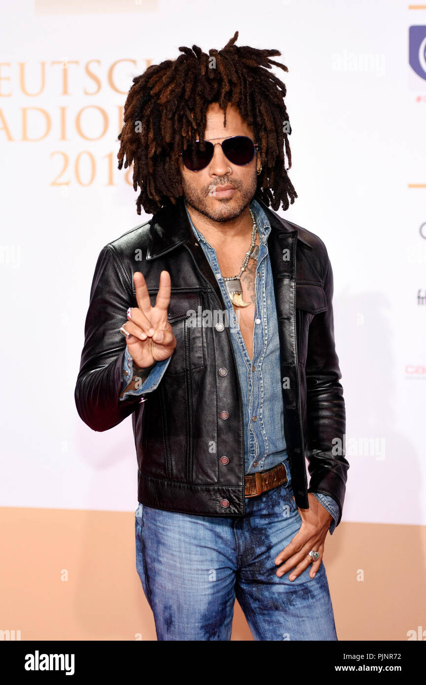 Hamburg, Deutschland. 06th Sep, 2018. Lenny Kravitz at the presentation of the German Radio Prize 2018 in the Eventcenter Schuppen 52. Hamburg, 06.09.2018 | usage worldwide Credit: dpa/Alamy Live News Stock Photo