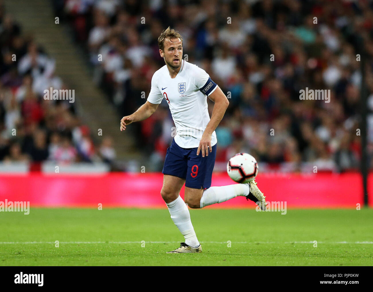 Wembley Stadium, London, UK. 8th Sep, 2018. UEFA Nations League football, England versus Spain; Harry Kane of England wearing his golden boots Credit: Action Plus Sports/Alamy Live News Stock Photo