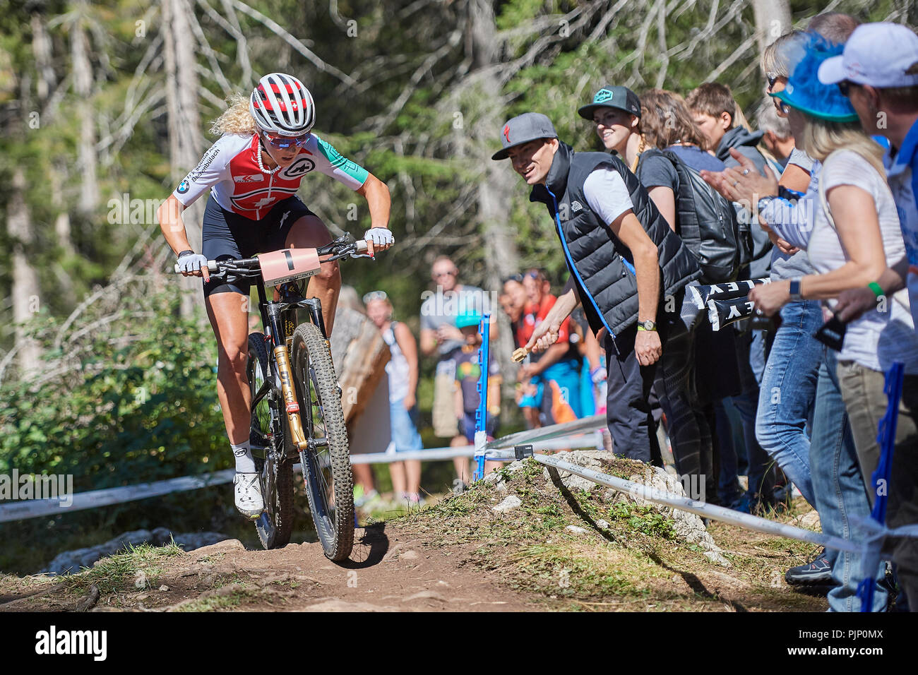 jolanda neff mountain bike