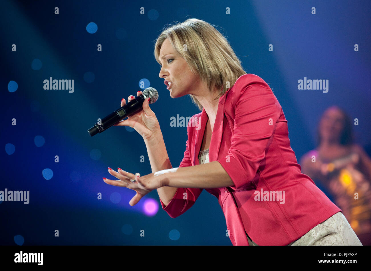 Laura Lynn at the Schlagerfestival in Hasselt (Belgium, 02/04/2011