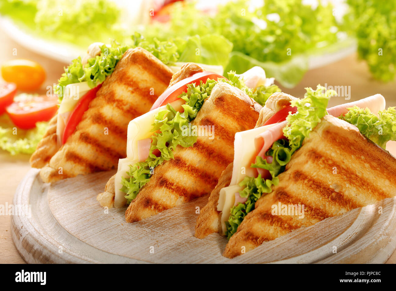 Healthy lunch for school with vegetable sandwich Stock Photo Alamy