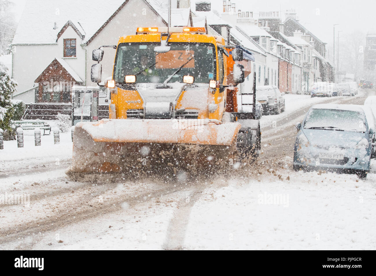 Snow plough scotland hires stock photography and images Alamy