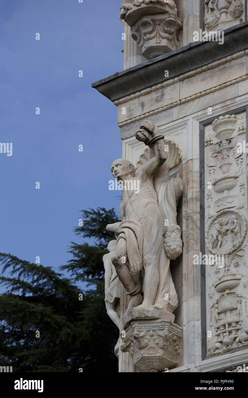 Early renaissance styles hi-res stock photography and images - Alamy