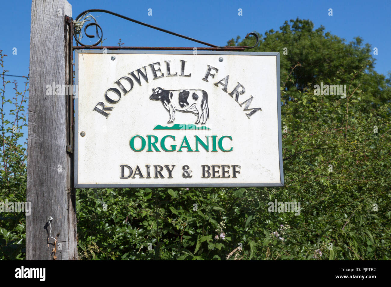 Sign at Rodwell Farm, organic dairy and beef farm, Compton Bassett, near Calne, Wiltshire, England, UK Stock Photo