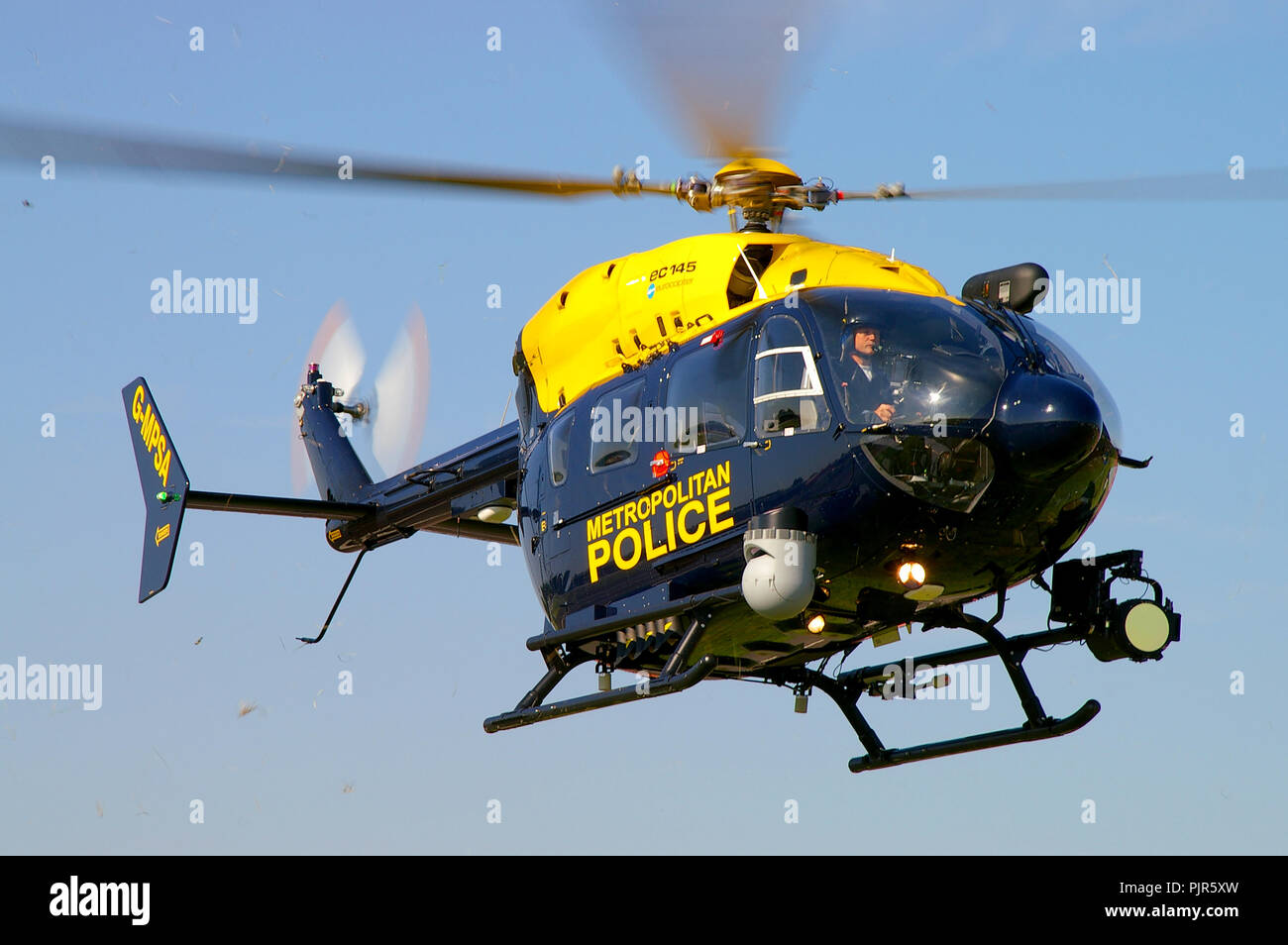 Metropolitan Police helicopter GMPSA. Eurocopter EC145 landing