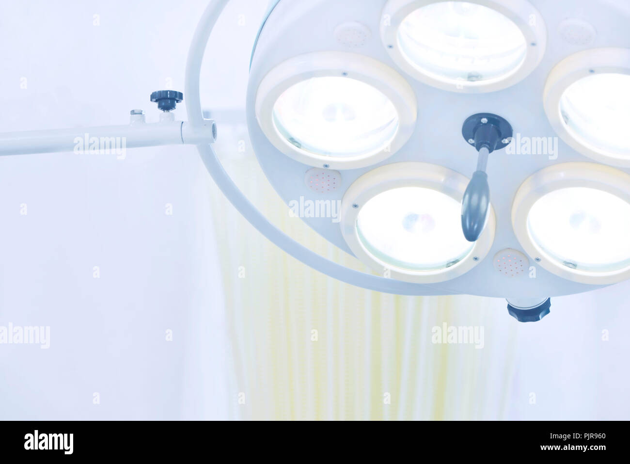 Surgical lights in operating room in hospital Stock Photo Alamy