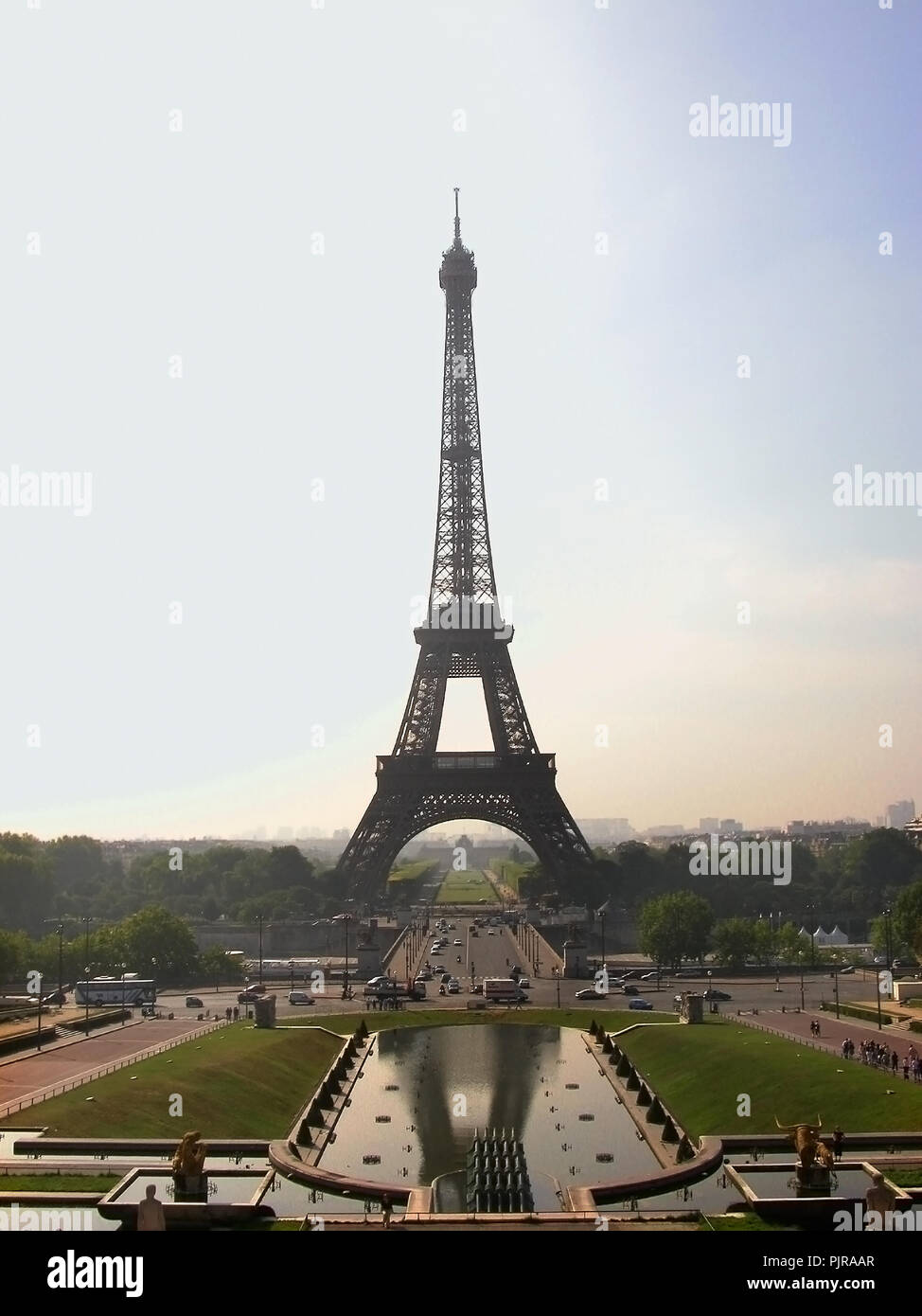 Eiffel Tower from the Jardins du Trocadéro, Paris, France Stock Photo