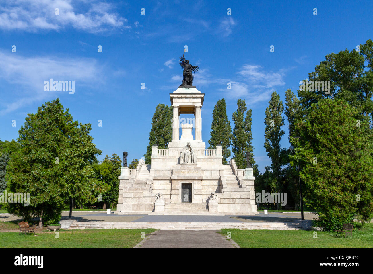 The Lajos Kossuth Mausoleum in the Kerepesi Cemetery, (Fiume Road National Graveyard), Budapest, Hungary. Stock Photo
