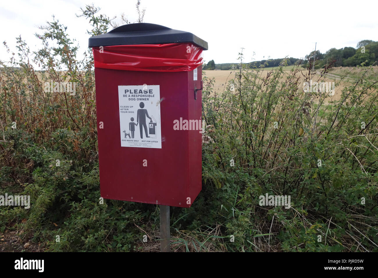 Dog waste bag bin hires stock photography and images Alamy