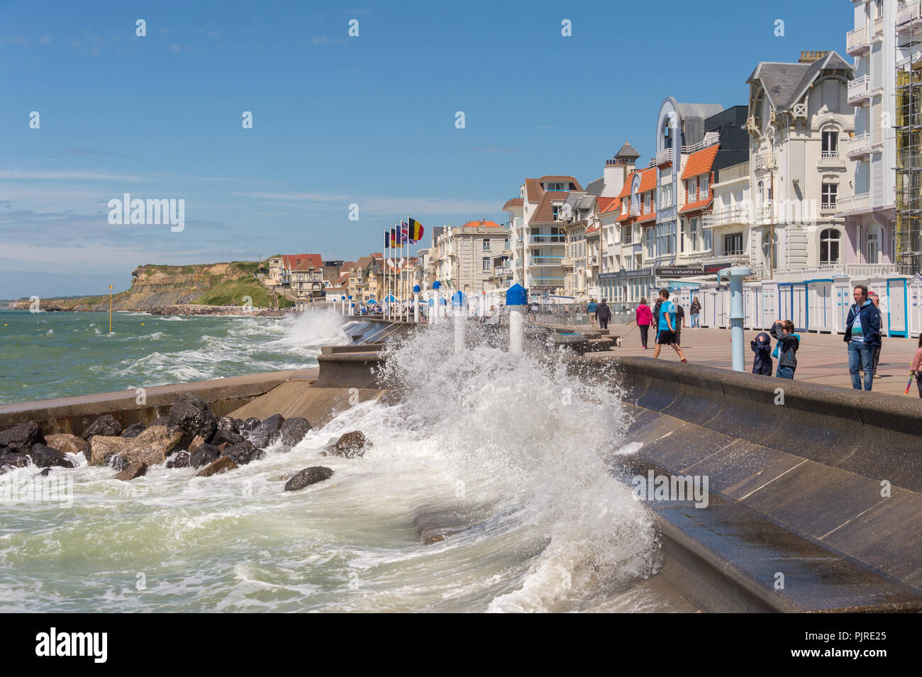 Wimereux water front hires stock photography and images Alamy