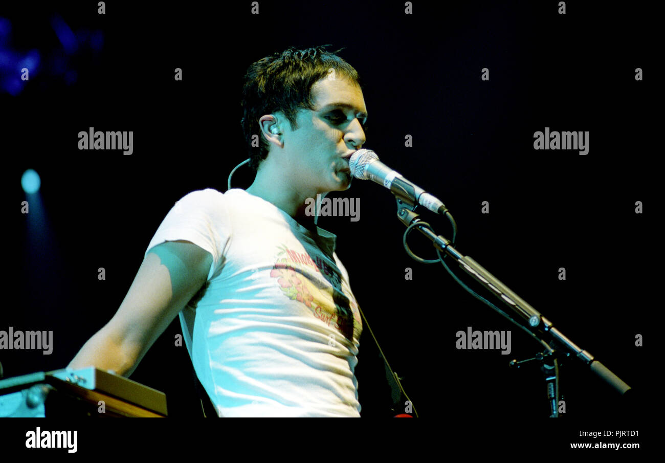Concert of the Britpop group Placebo in the Zenith arena, Lille, during the Sleeping with Ghosts tour (France, 16/10/2003) Stock Photo
