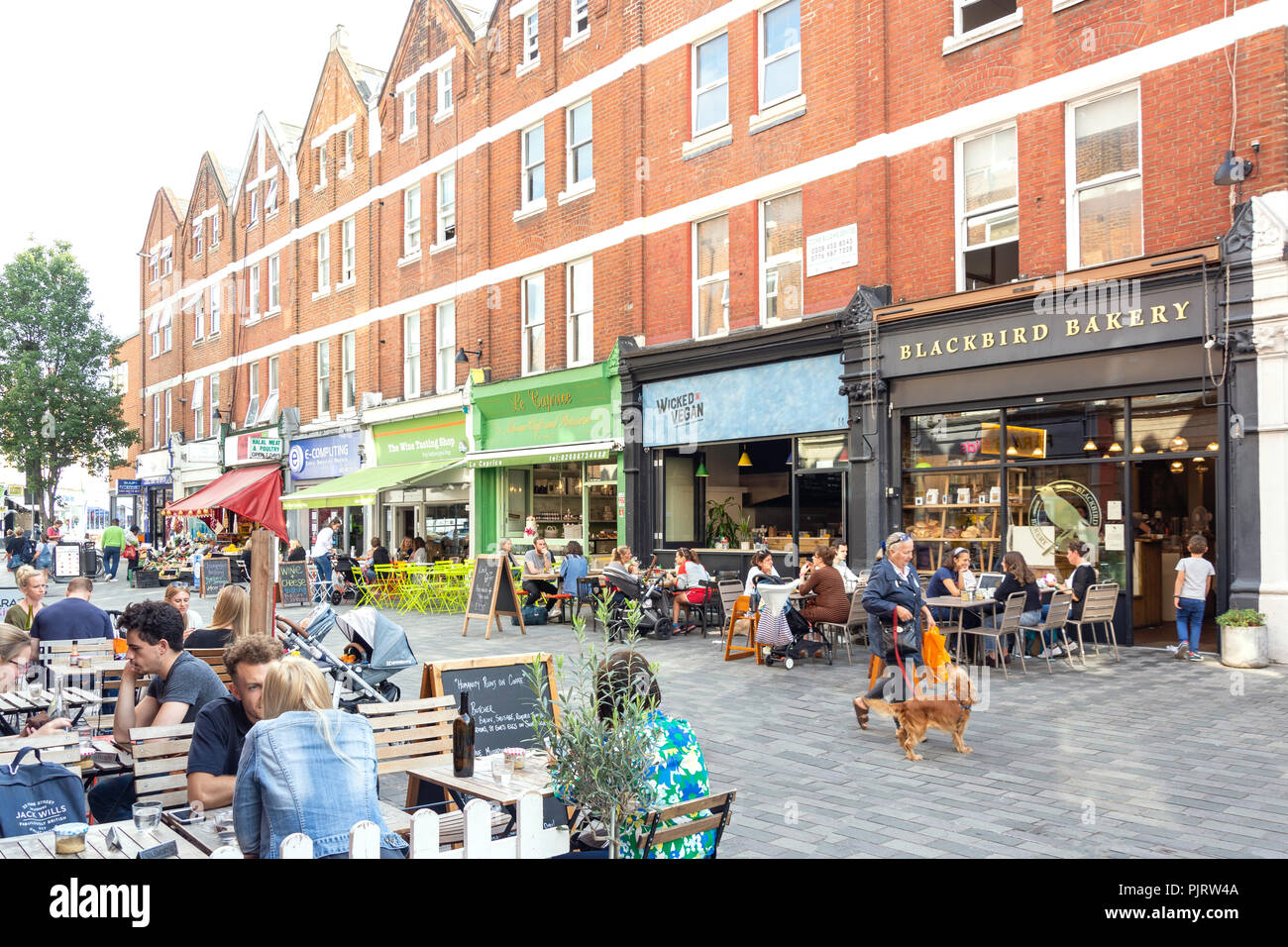 Outdoor restaurants, Hildreth Street, Balham, London Borough of Wandsworth, Greater London, England, United Kingdom Stock Photo