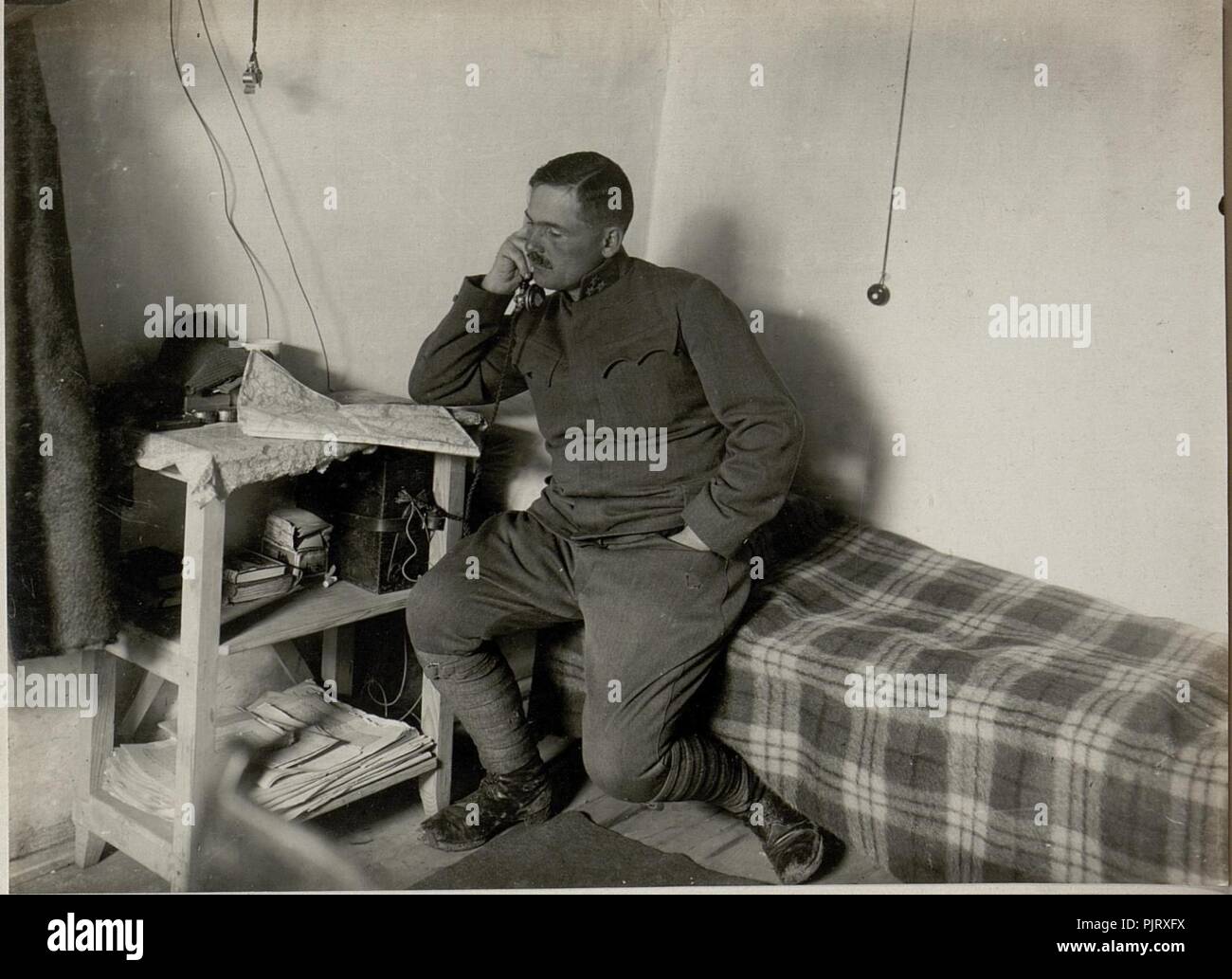 Bataillonskommandanten Wohnung. Aufgenommen am 4.IV.1916. Stock Photo