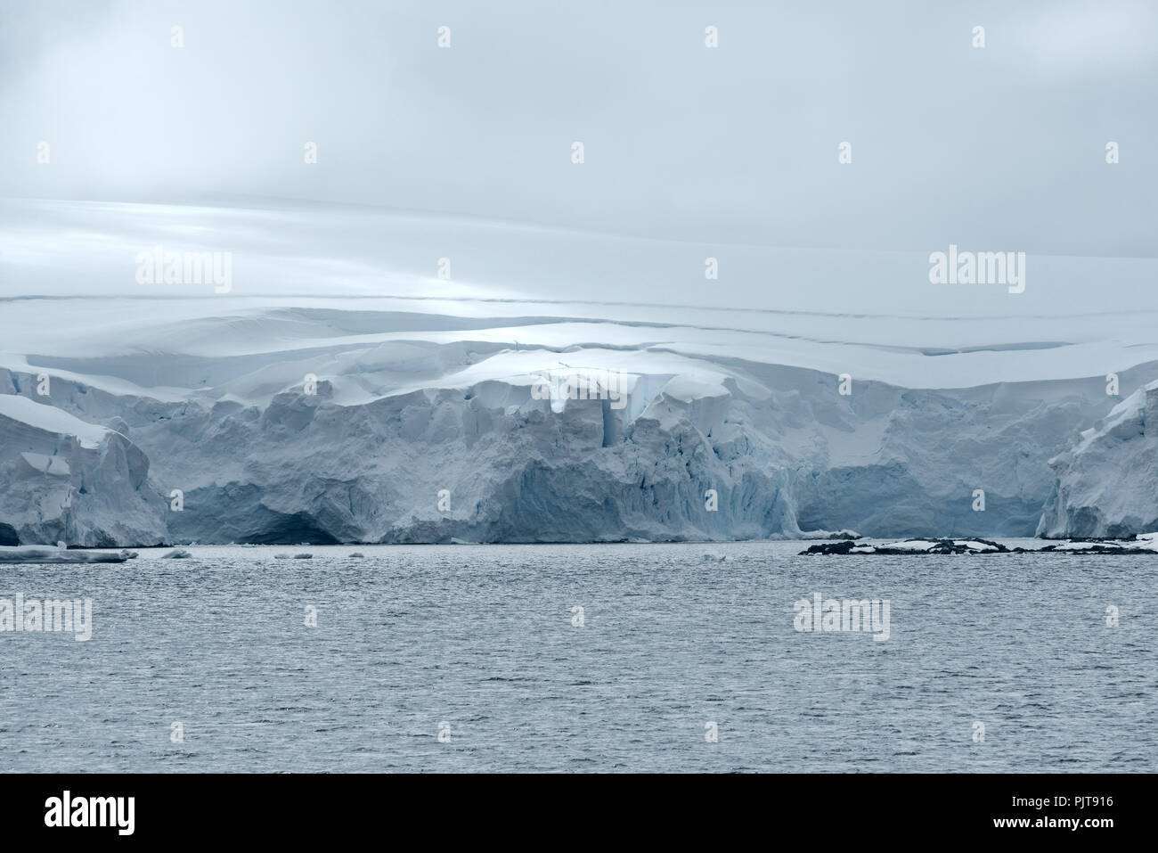 Icy landscape at Neko Harbor, Andvord Bay, Antarctic Peninsula Stock Photo