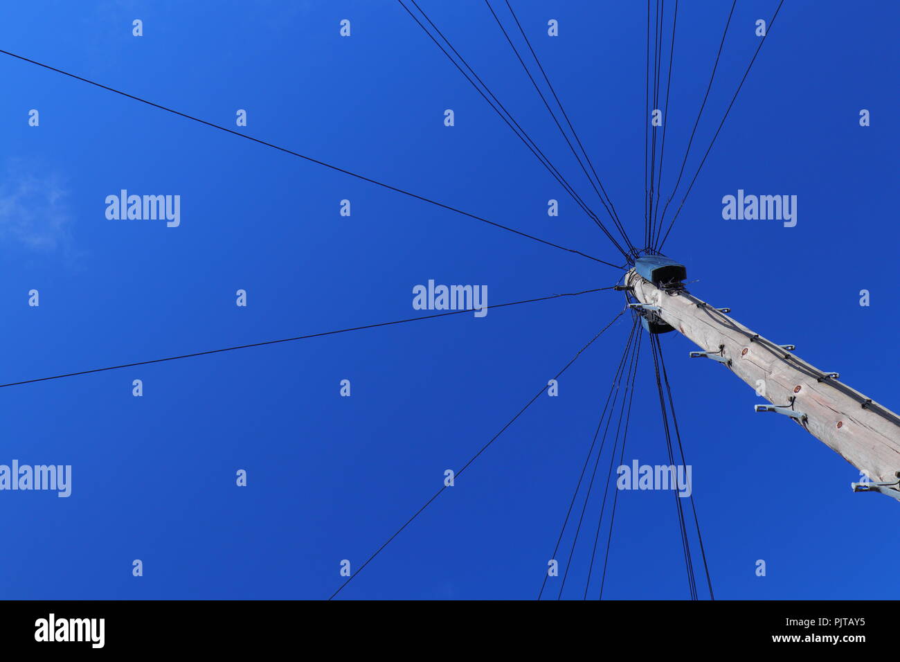 Phone wires hi-res stock photography and images - Alamy