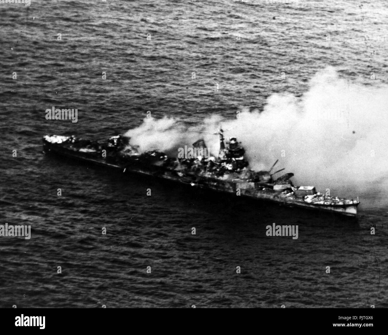 Battle of midway 1942 hi-res stock photography and images - Alamy