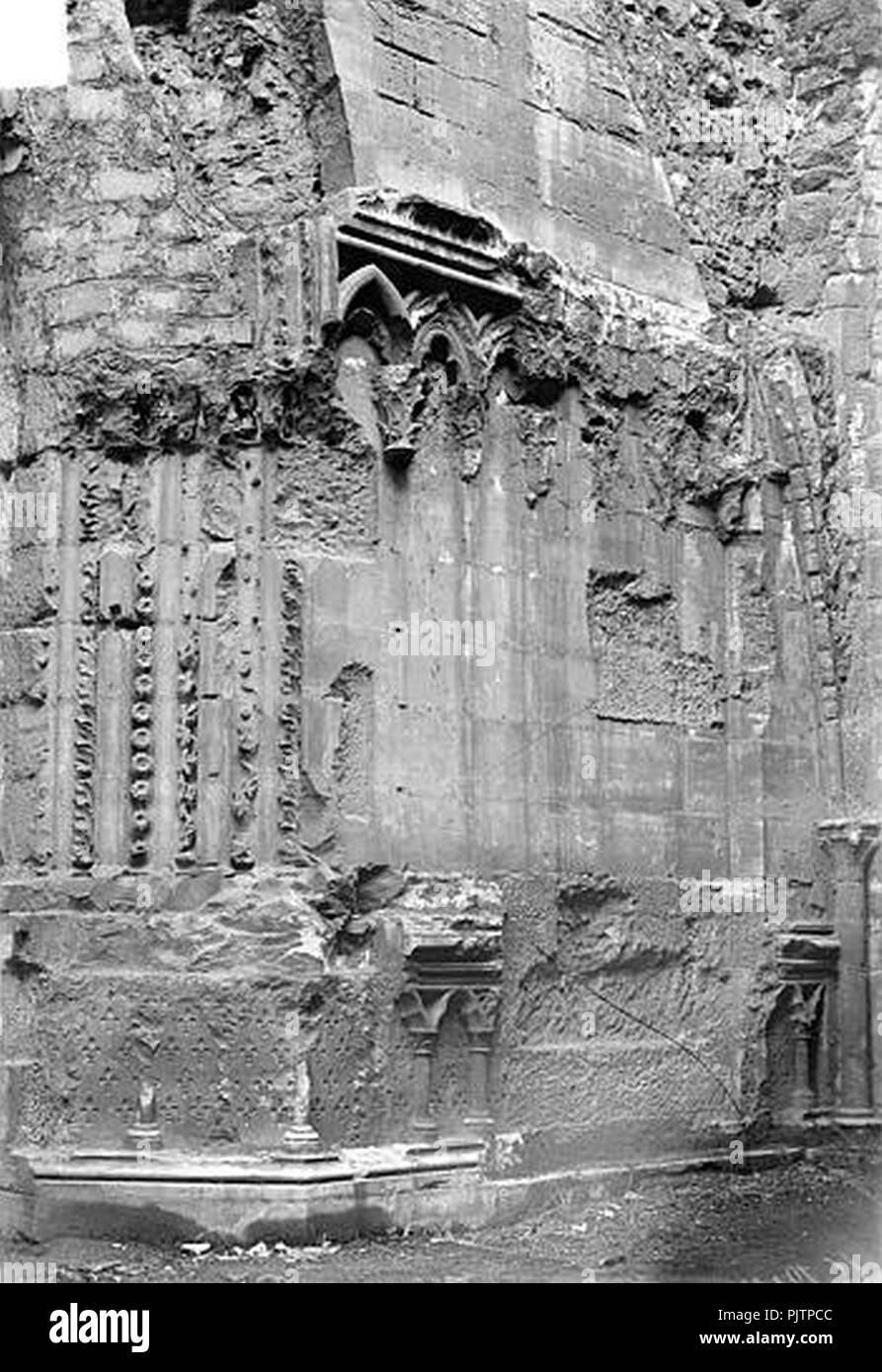 Basilique Saint-Denis - Portail du transept sud Ebrasement droit - Saint-Denis - Médiathèque de l'architecture et du patrimoine - APMH00016243. Stock Photo