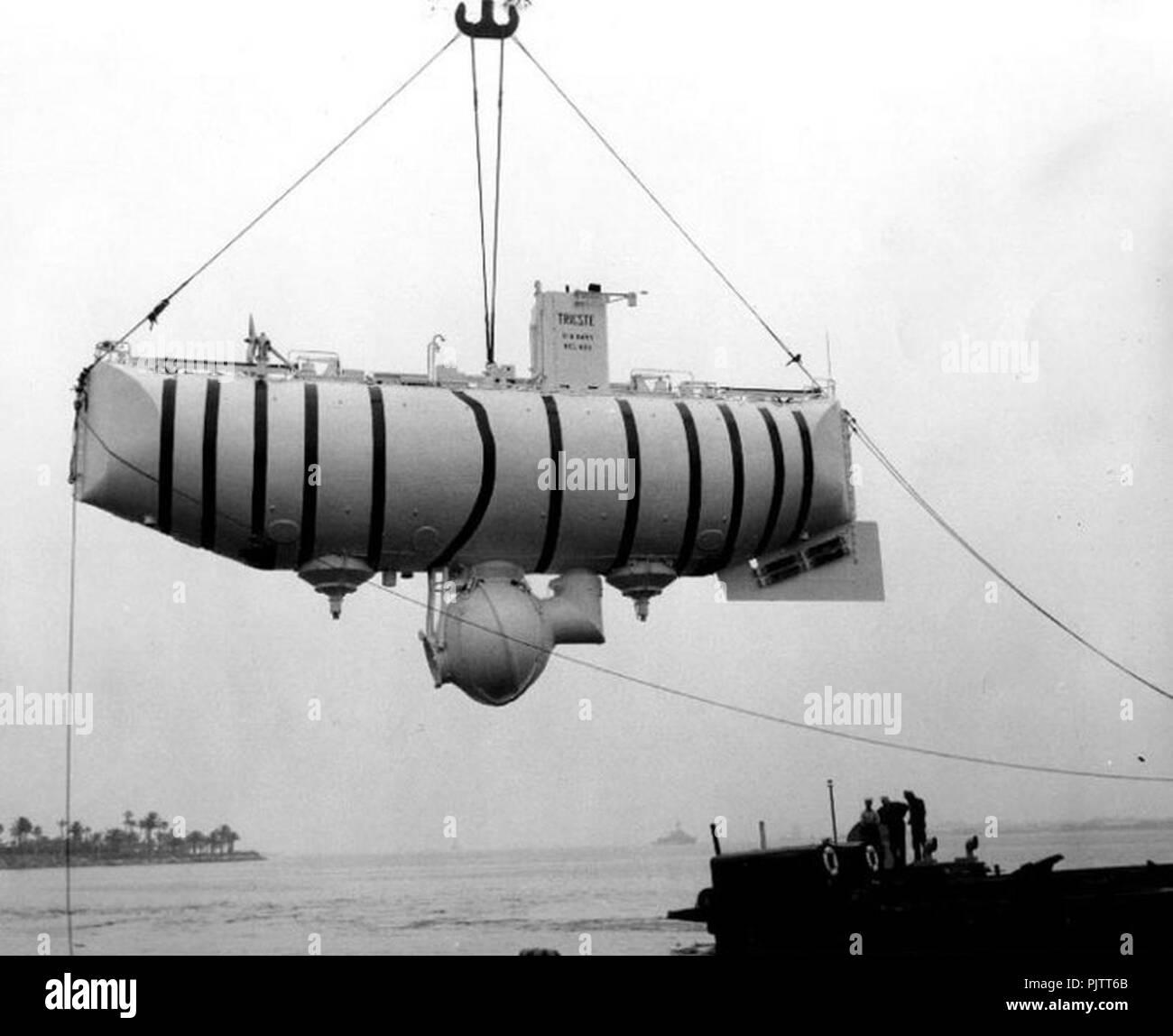 Bathyscaphe trieste hi-res stock photography and images - Alamy