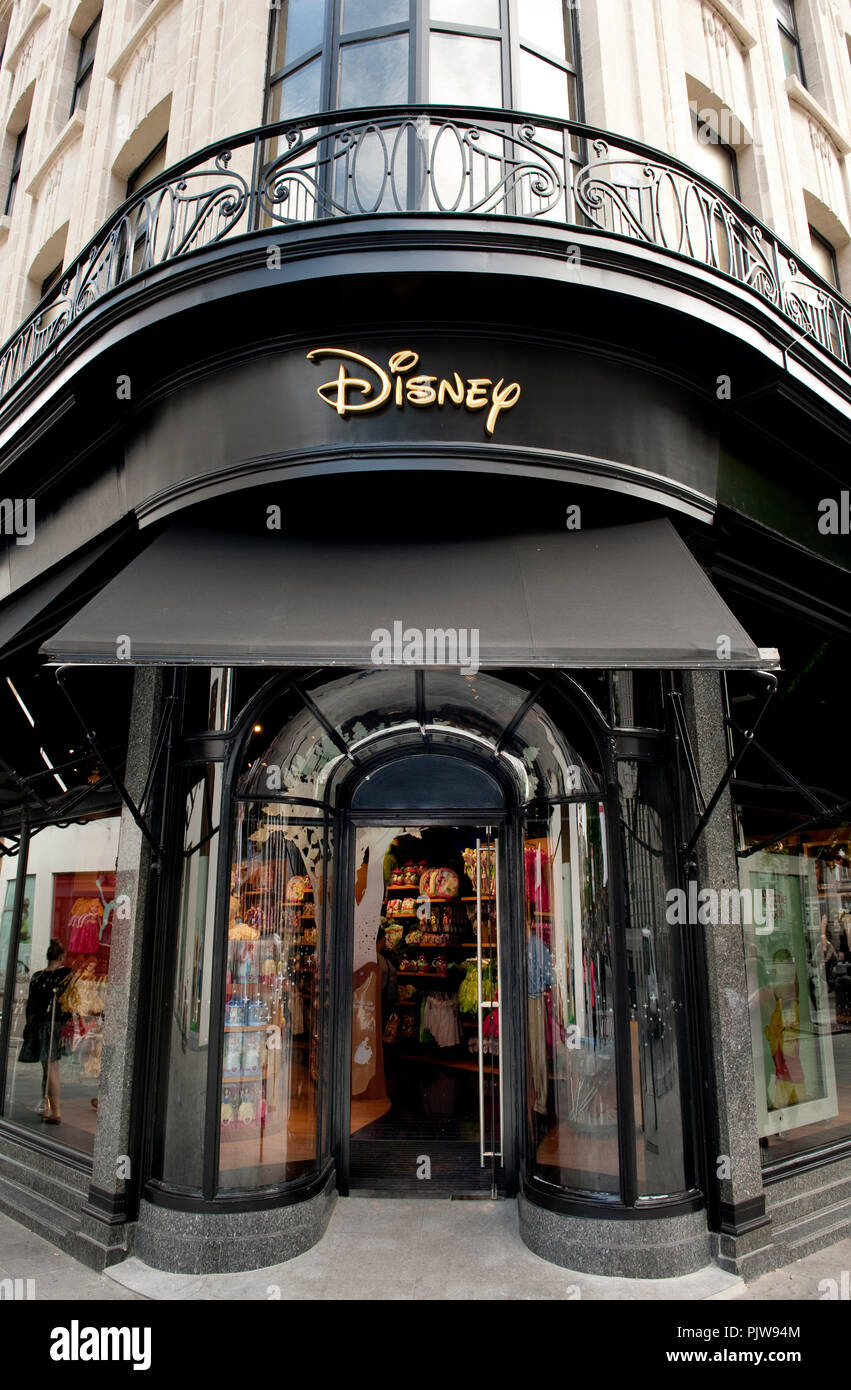 The Disney Store in Antwerp (Belgium, 12/05/2011 Stock Photo Alamy