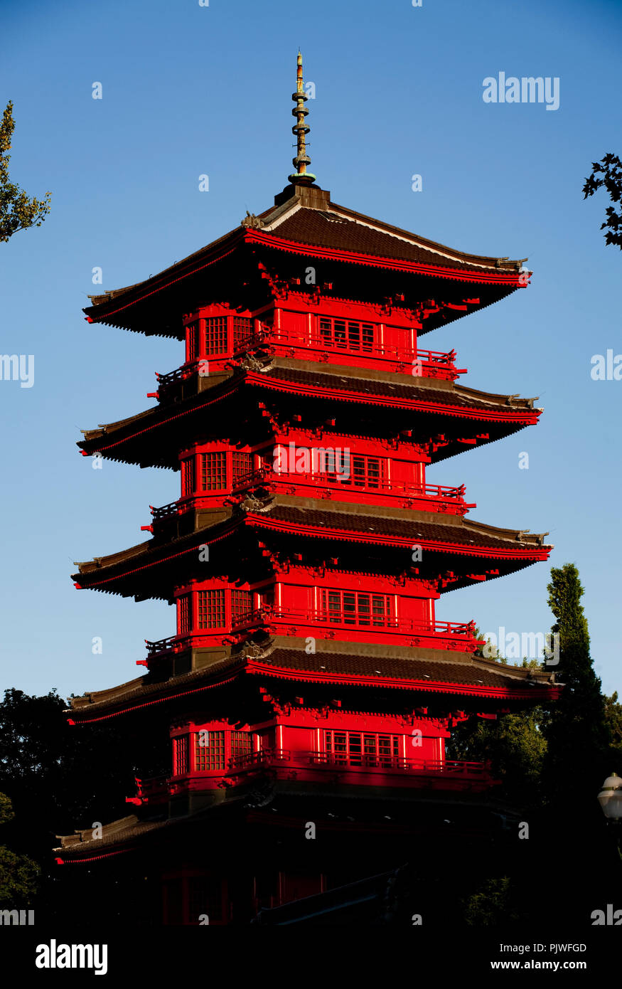 The Japanese Tower monument in Laeken, Brussels (Belgium, 04/08/2009