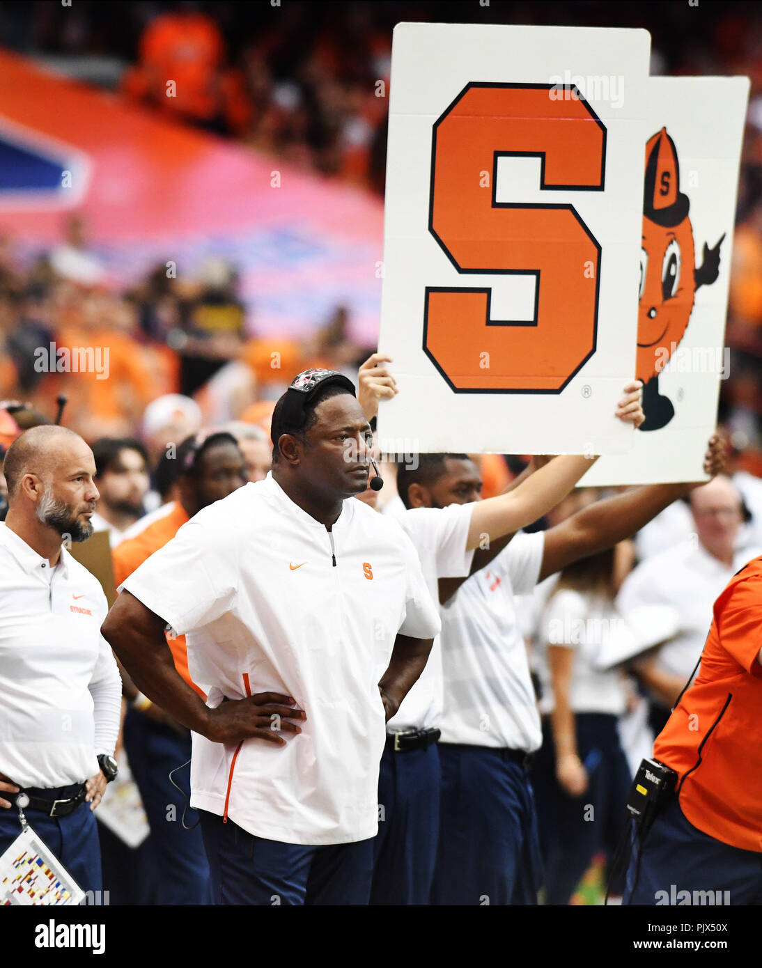 Syracuse Ny Usa 8th Sep 2018 Syracuse Head Coach Dino Babers Looks On As Syracuse Defeated 5186