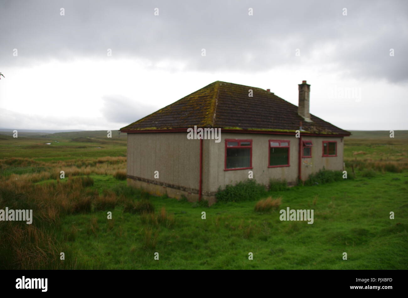 Abandoned crofts. John o' groats (Duncansby head) to lands end. End to