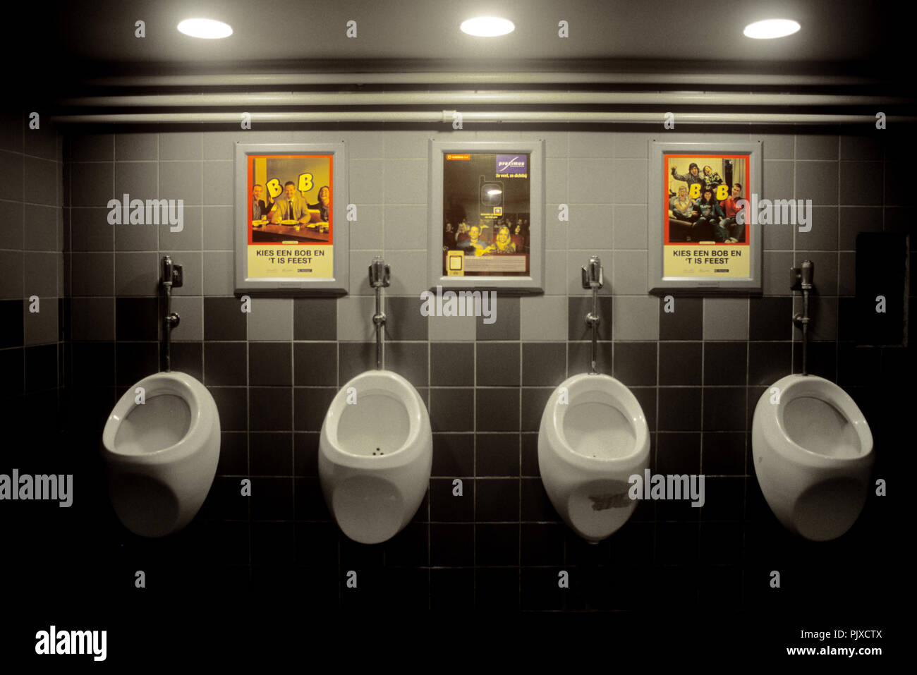 pub urinals