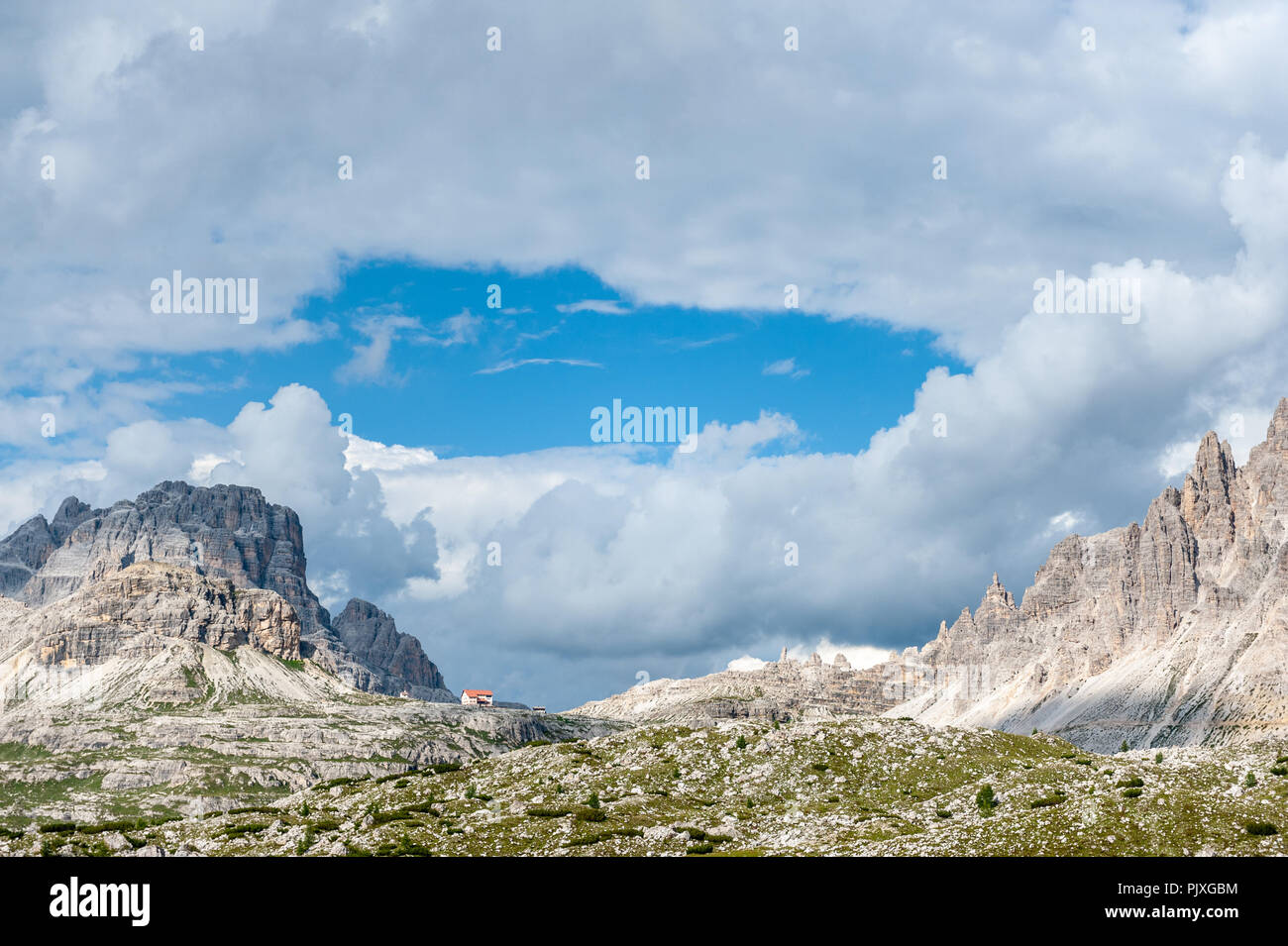 rugged-mountain-ranges-in-tre-cima-natural-park-area-in-the-italian