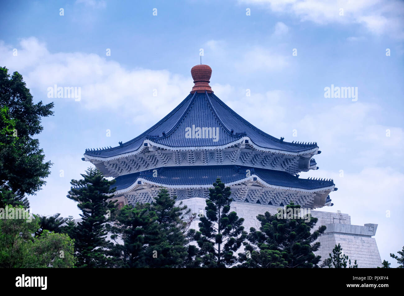 The Chiang Kai-shek Memorial Hall in liberty square in Zhongzheng District of Taipei, Taiwan on an overcast summer day. Stock Photo