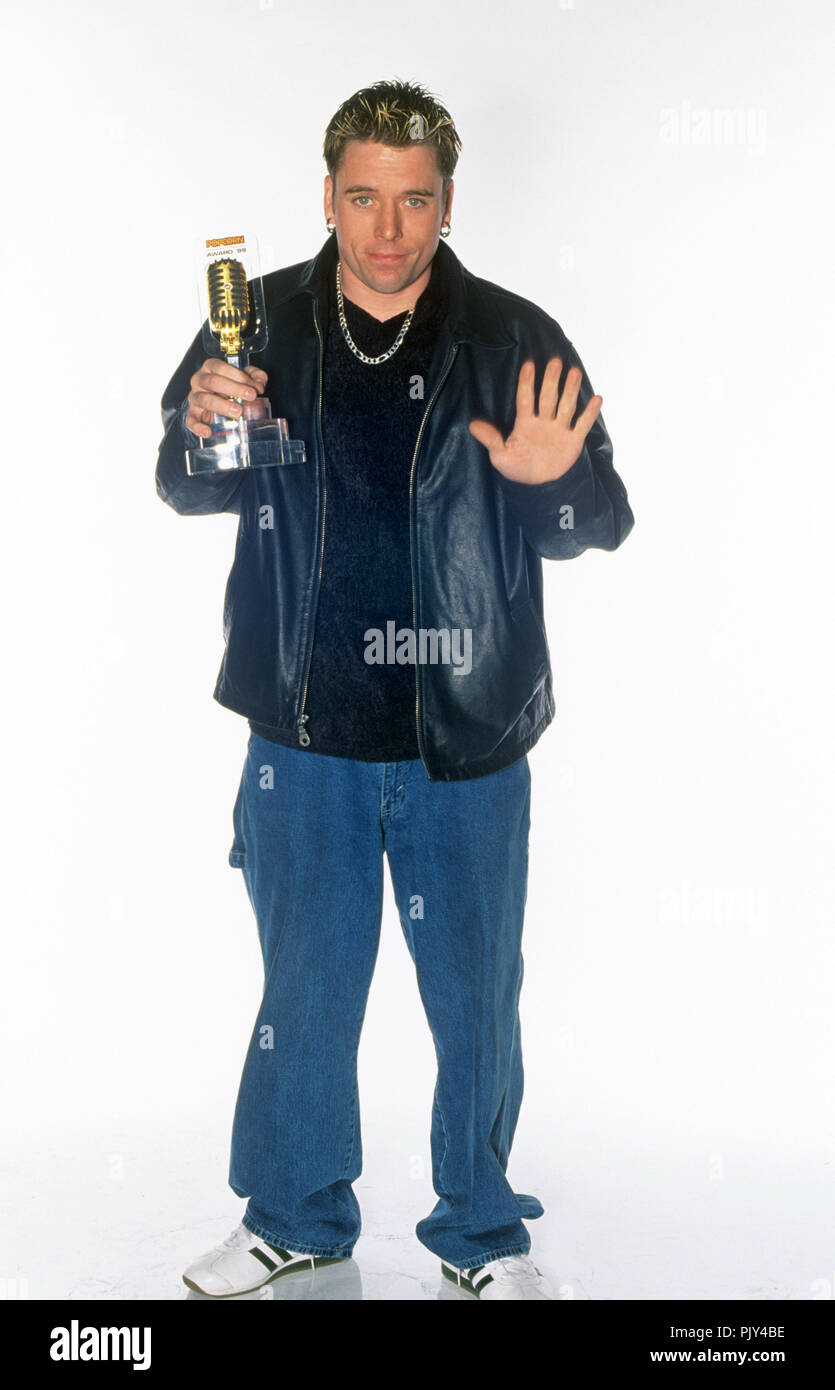 Q Ball Rapper Bloodhound Gang (DJ Q-Ball) on 02.02.2000 in München / Munich. | usage ...
