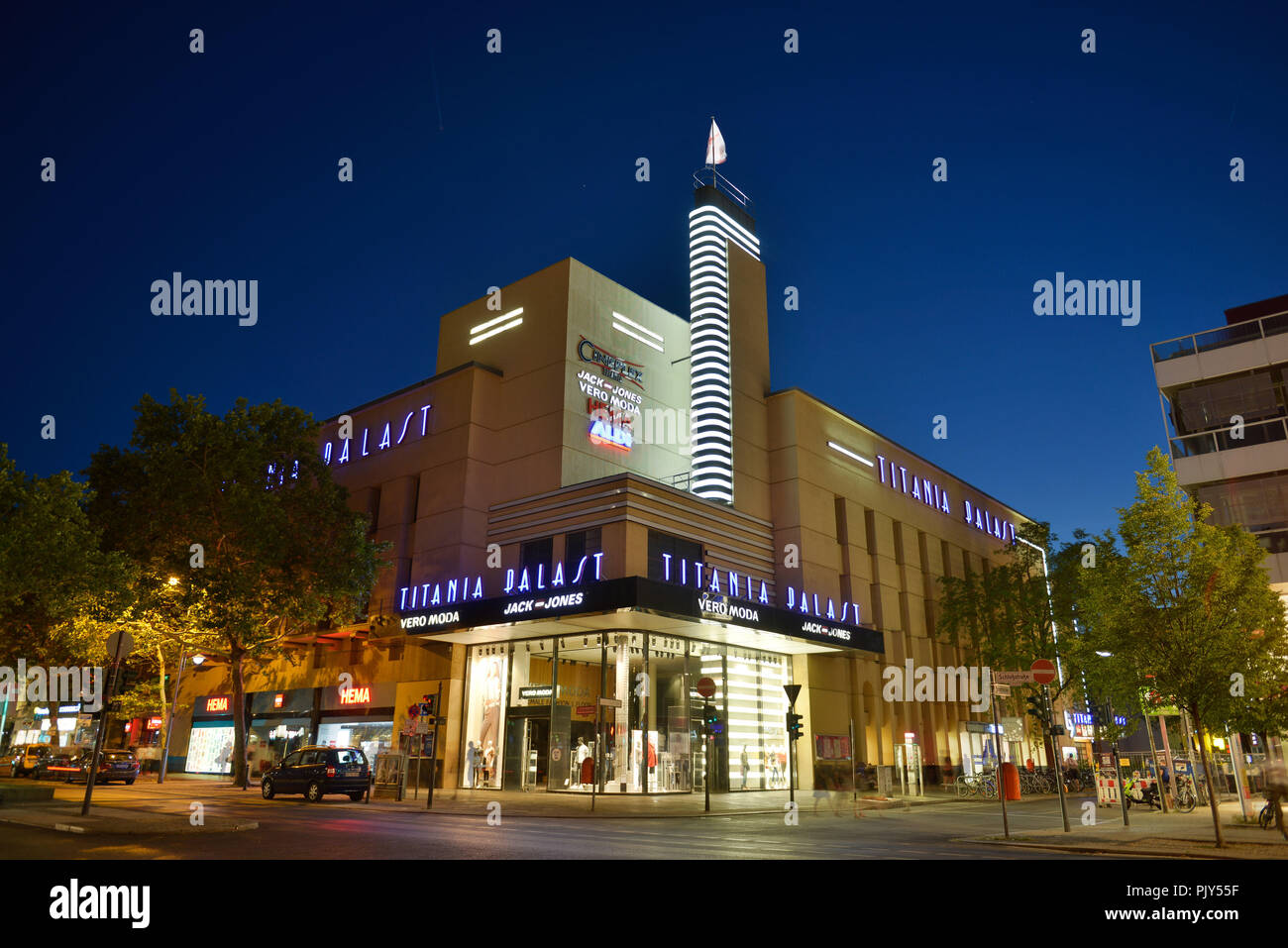 Cinema Titania Palace, Schlossstrasse, Steglitz, Steglitz-Zehlendorf ...