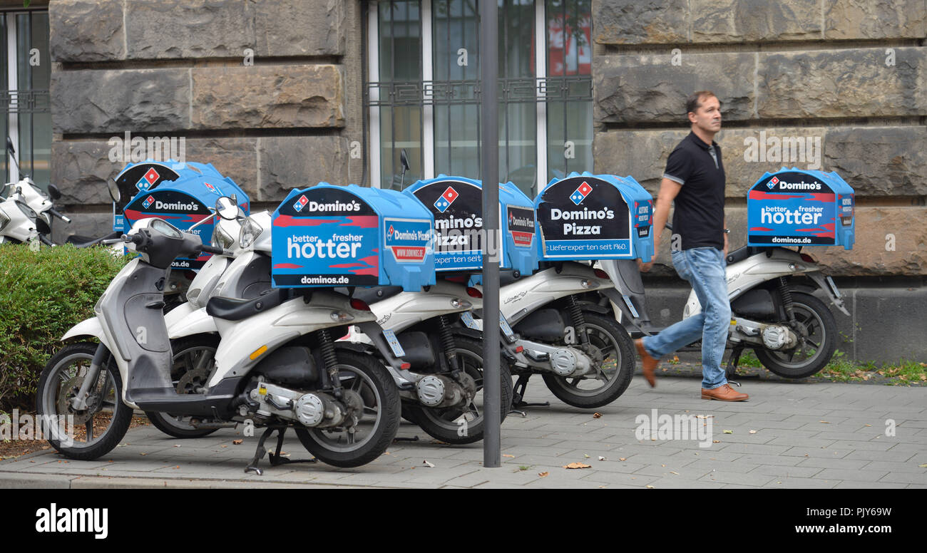 Dominos scooter hi-res stock photography and images - Alamy
