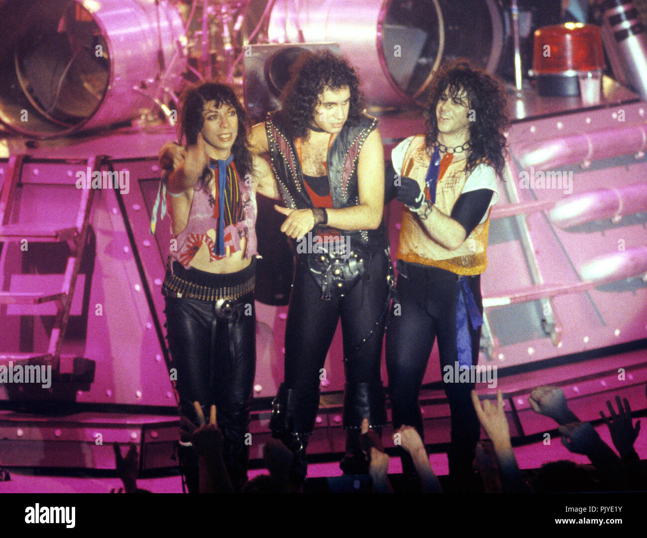 v.l. Vinnie Vincent, Gene Simmons, Eric Carr (Kiss) on 02.11.1983 in ...