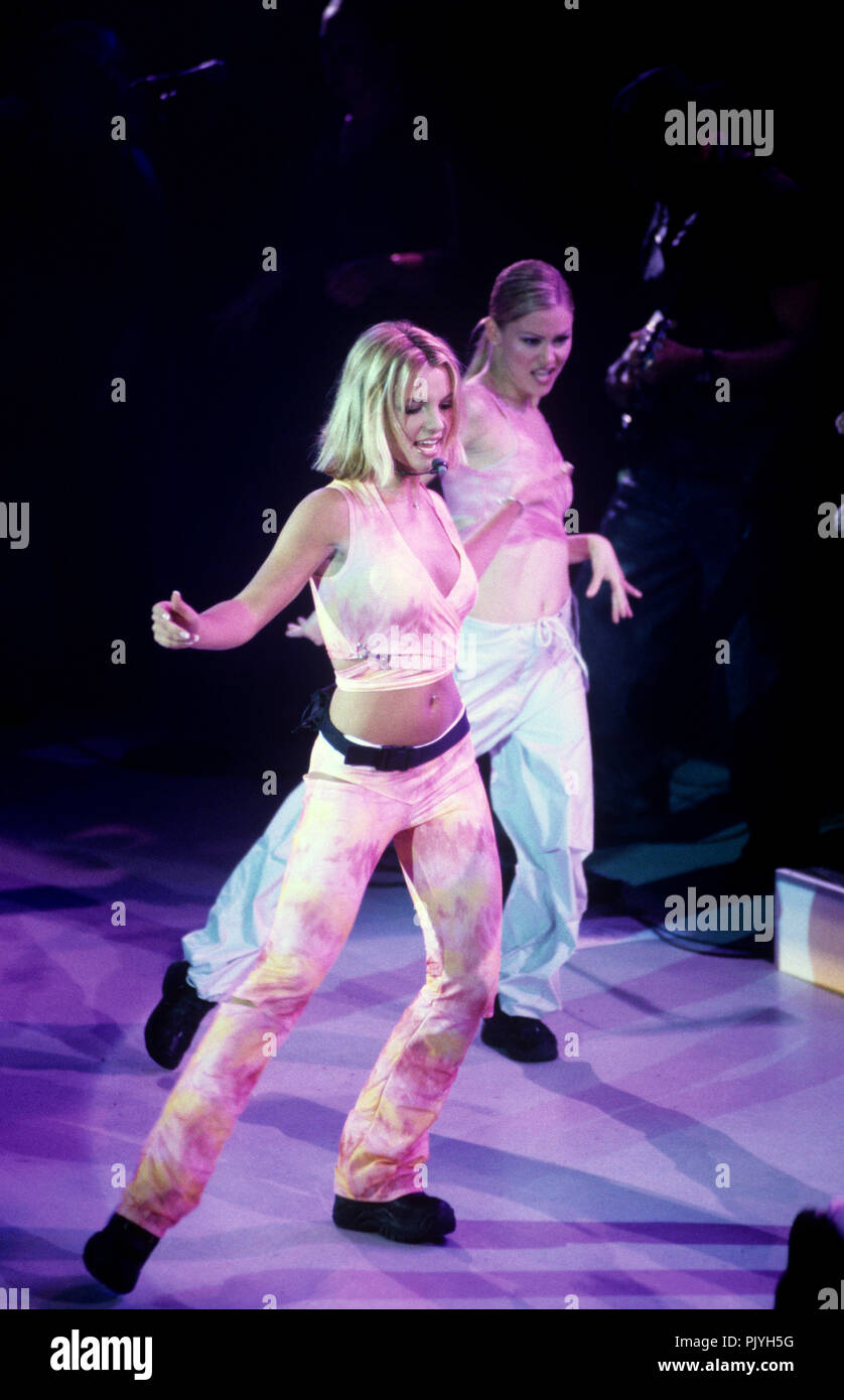 Britney Spears on 05.05.2000 in Paris. | usage worldwide Stock Photo
