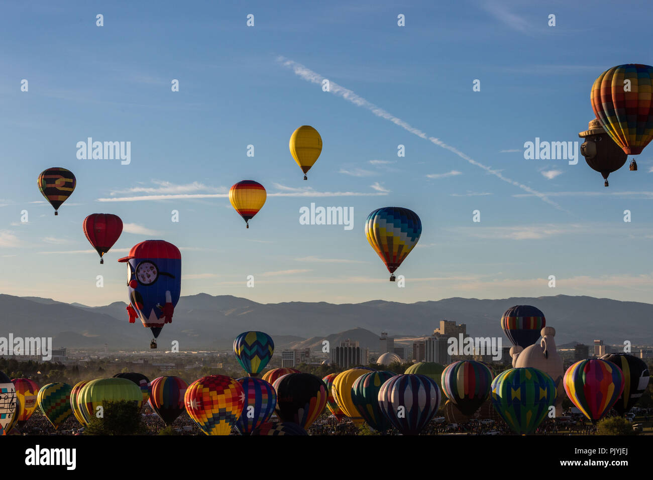 Reno, Nevada, USA. 9th Sep, 2018. Sunday, September 9, 2018.Hot-air  balloons rise from Rancho San Rafael Regional Park in Reno, Nevada, during  a mass ascension on the final morning of the 37th