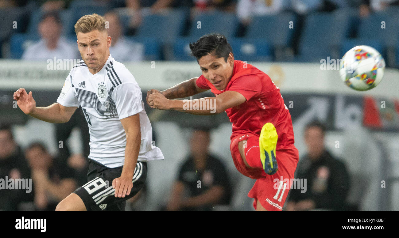 Sinsheim, Germany. 09th Sep, 2018. Soccer Friendly match: Germany vs Peru in the Wirsol Rhein-Neckar-Arena: Joshua Kimmich (L) from Germany and Raul Ruidiaz from Peru. Credit: Daniel Maurer/dpa/Alamy Live News Stock Photo