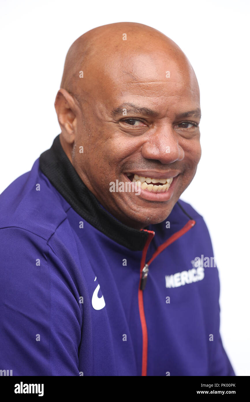 Mike powell hires stock photography and images Alamy