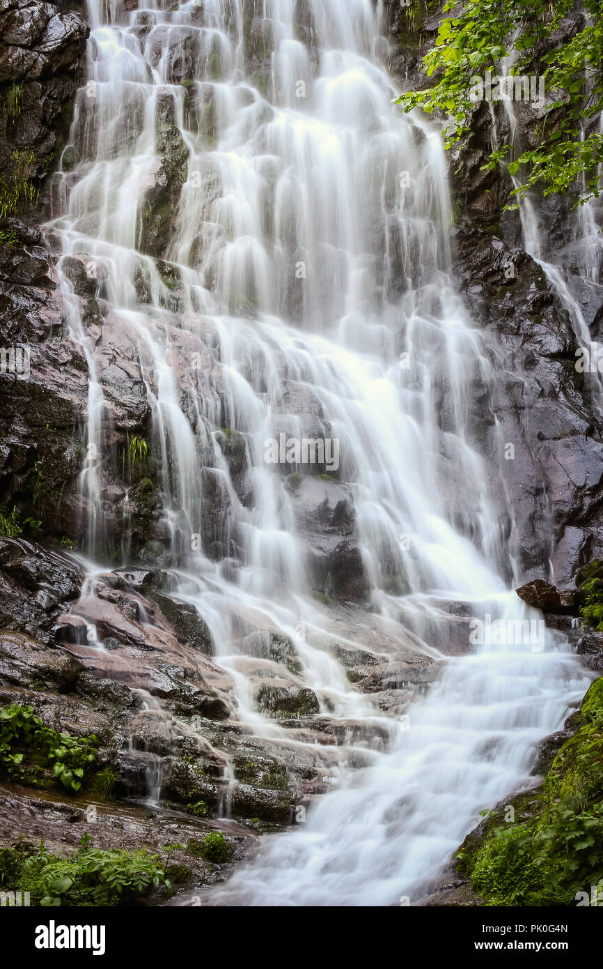 Long dripping waterfall down rocky hi-res stock photography and images ...