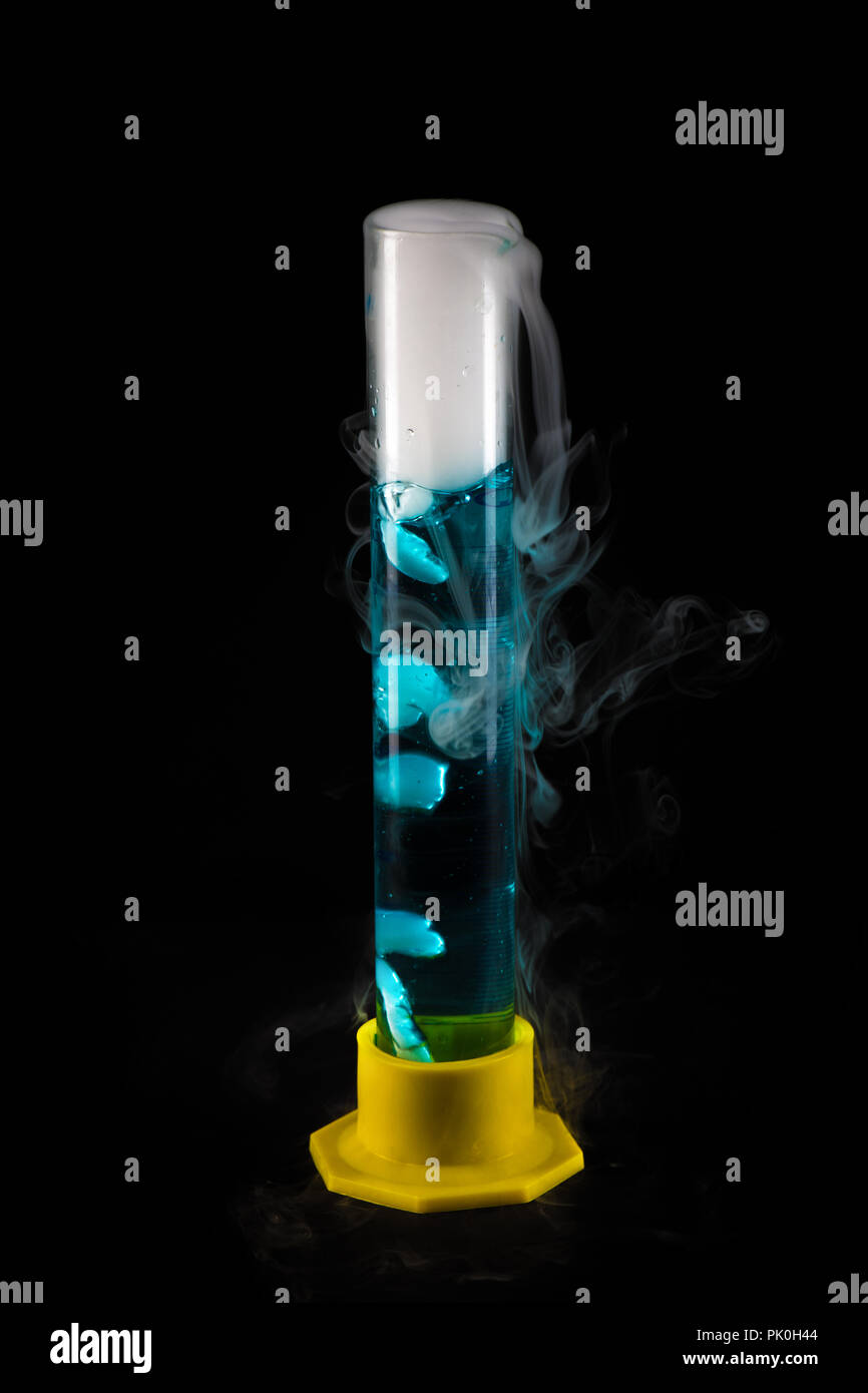 Test tube hires stock photography and images Alamy