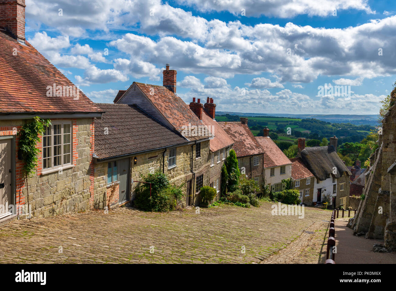 Gold Hill Shaftesbury Dorset UK Stock Photo Alamy