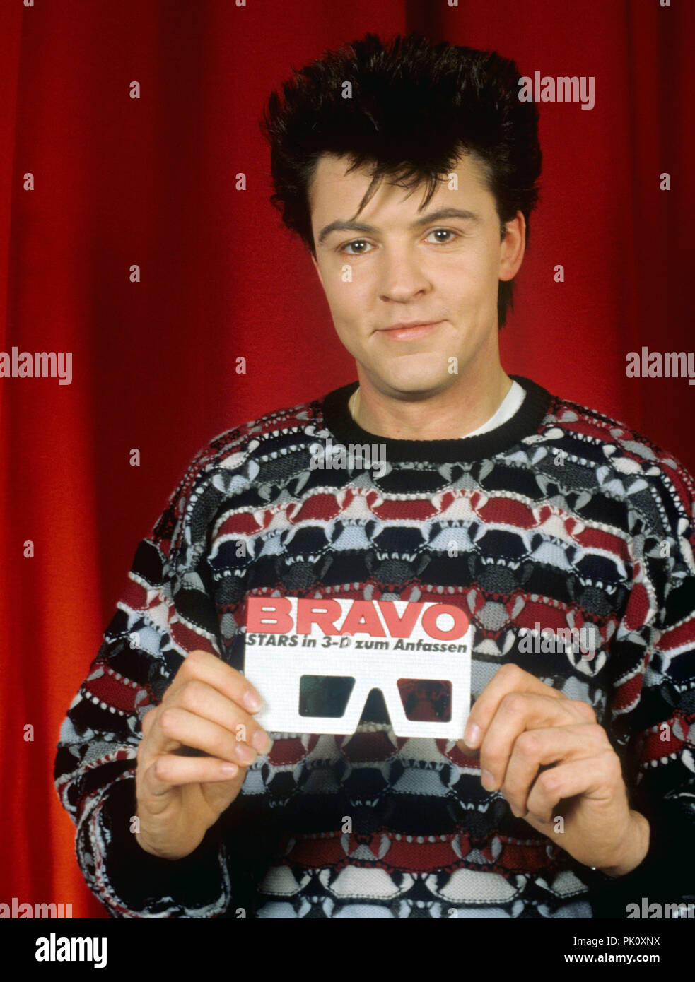 Paul Young in December 1983. usage worldwide Stock Photo Alamy