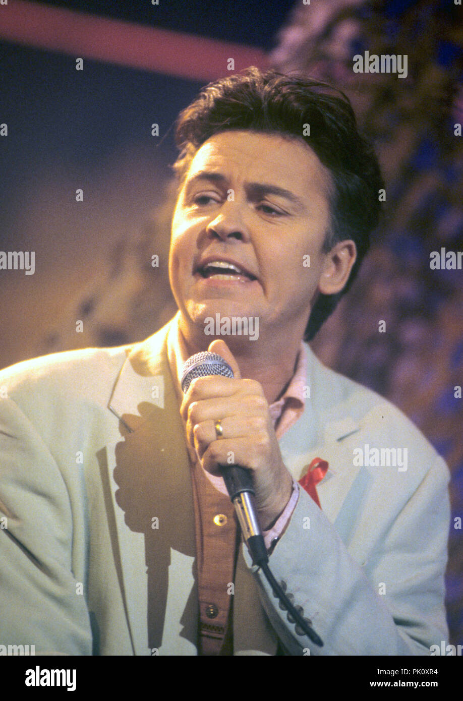 Paul Young in November 1993 in Dortmund. usage worldwide Stock Photo