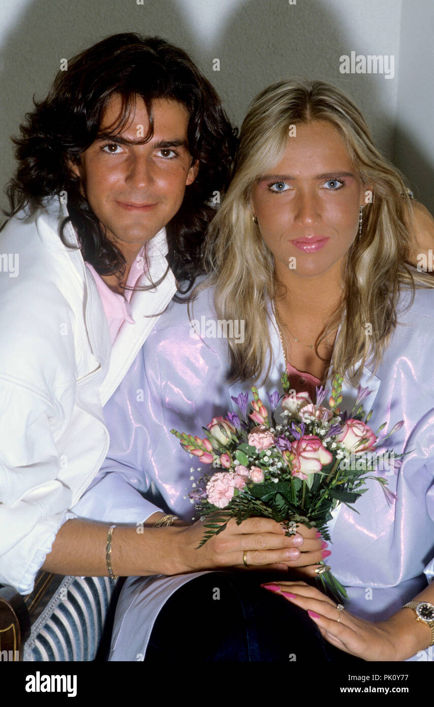 l r thomas anders nora balling on 03 07 1985 in kobenz coblenz usage worldwide stock photo alamy