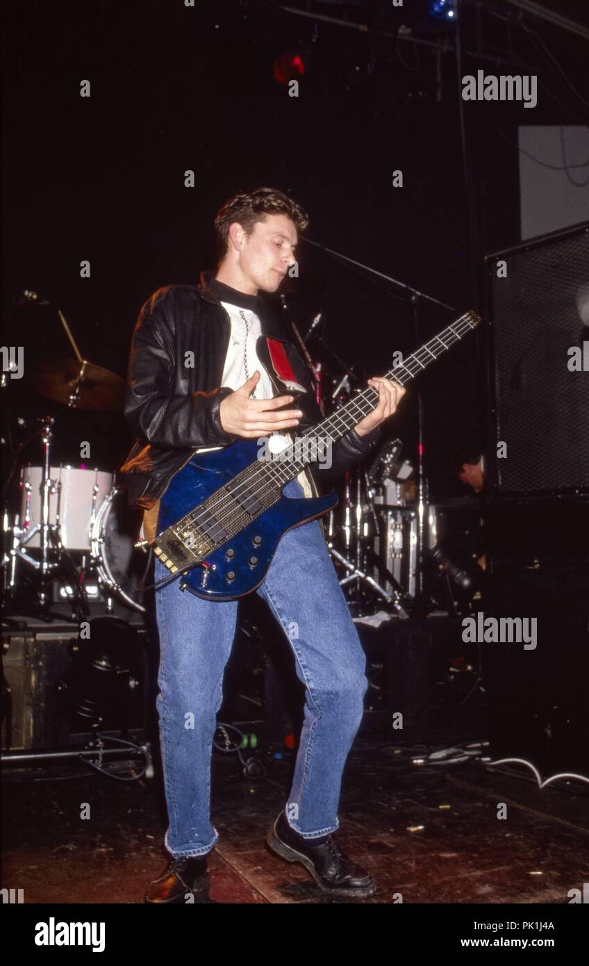 マグマグGraham Clarke グラハム・クラーク　ティーコージー Clark Graham | Spotify